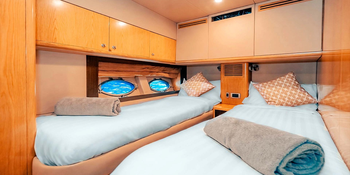 Совместная аренда моторной яхты VIP Тура на острова Пхукета